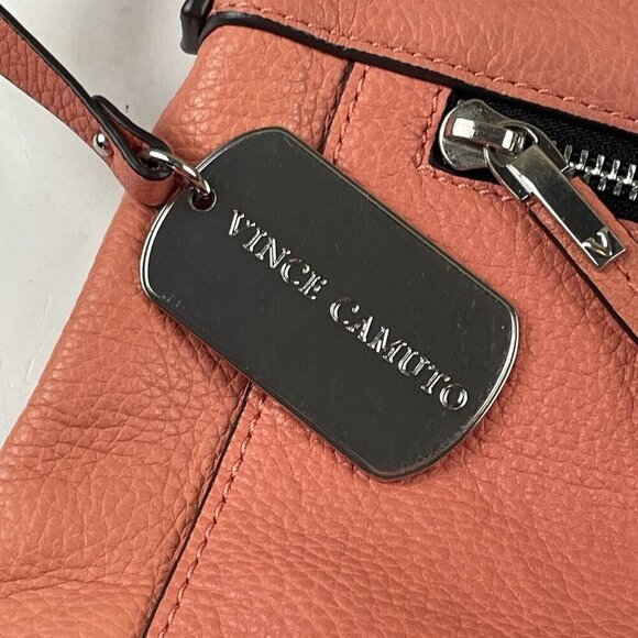 VINCE CAMUTO Crossbody Purse Bag Pebbled Leather Zip Pockets Salmon - Picture 5 of 10